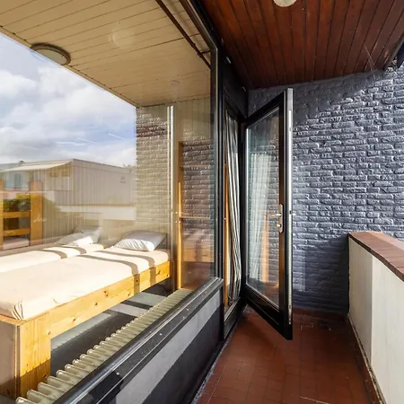 De Watersport Groepsaccommodatie - 50 Pers Ferienhaus Kaag
