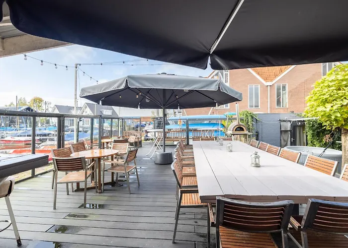 Tatil Evi De Watersport Groepsaccommodatie - 50 Pers *