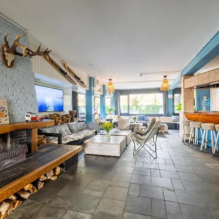 De Watersport Groepsaccommodatie - 50 Pers בית נופש Kaag