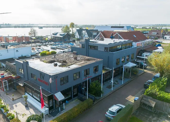 Holiday home De Watersport Groepsaccommodatie - 50 Pers Kaag
