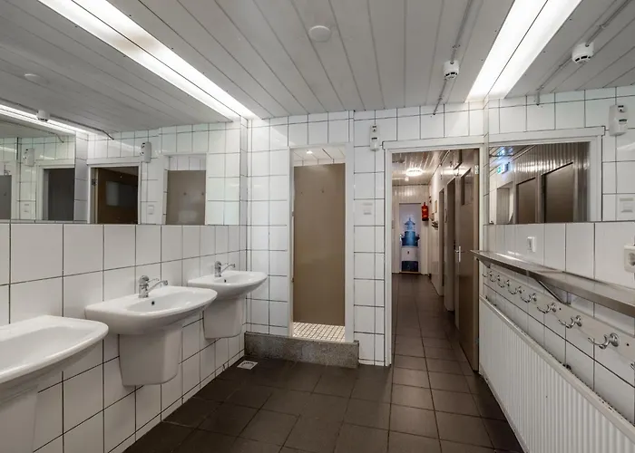 De Watersport Groepsaccommodatie - 50 Pers Kaag