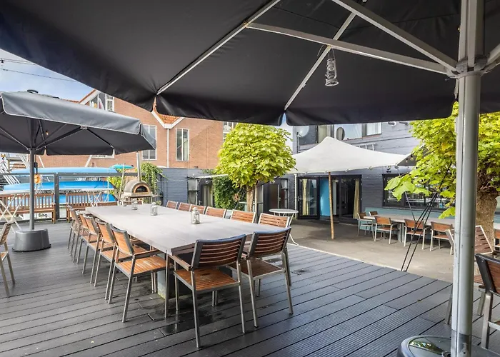 De Watersport Groepsaccommodatie - 50 Pers