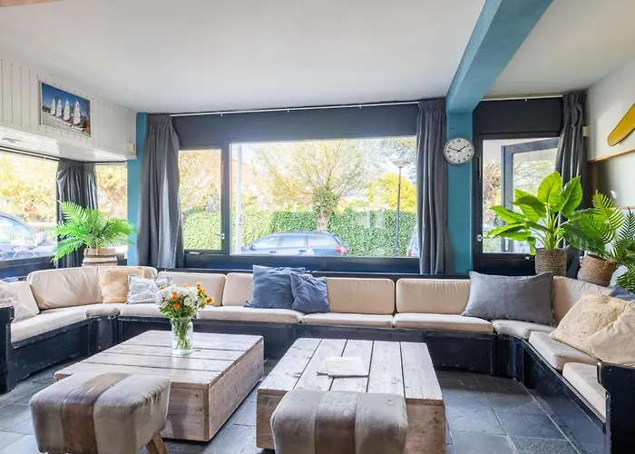 Holiday home De Watersport Groepsaccommodatie - 50 Pers