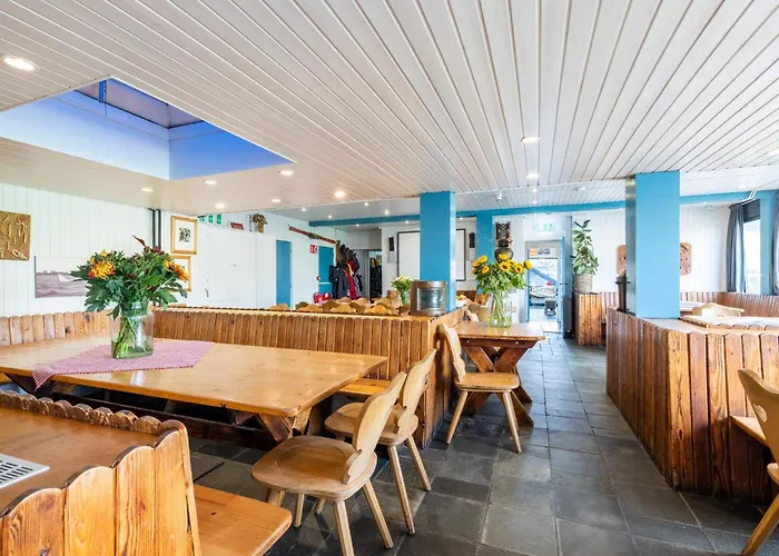 De Watersport Groepsaccommodatie - 50 Pers Kaag